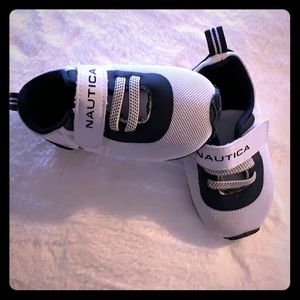 Infant Nautica soft track style sneakers